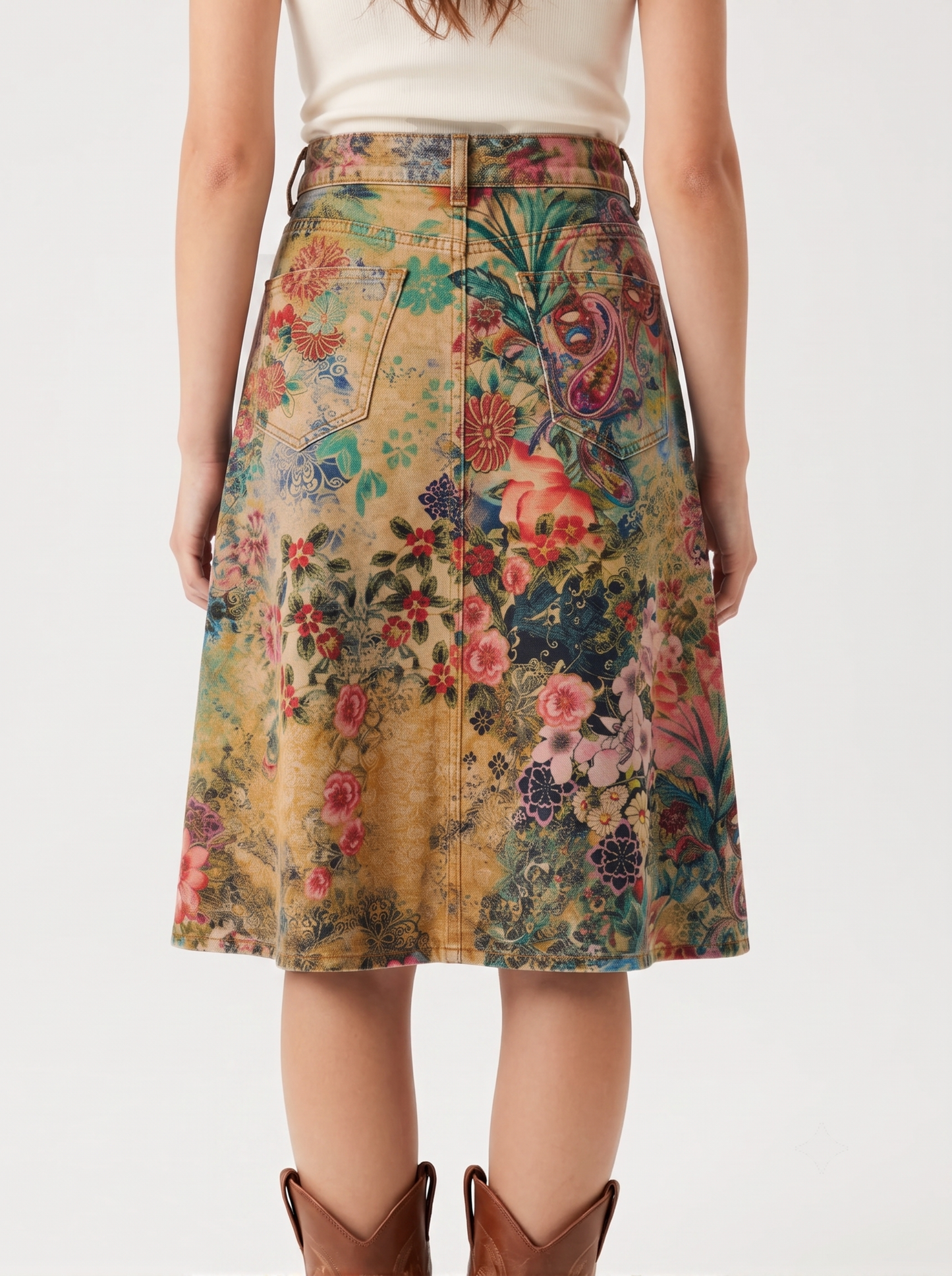 Lariat Thistle Dusty RB-SKT03 – Back View – Riley – Dusty yellow wash