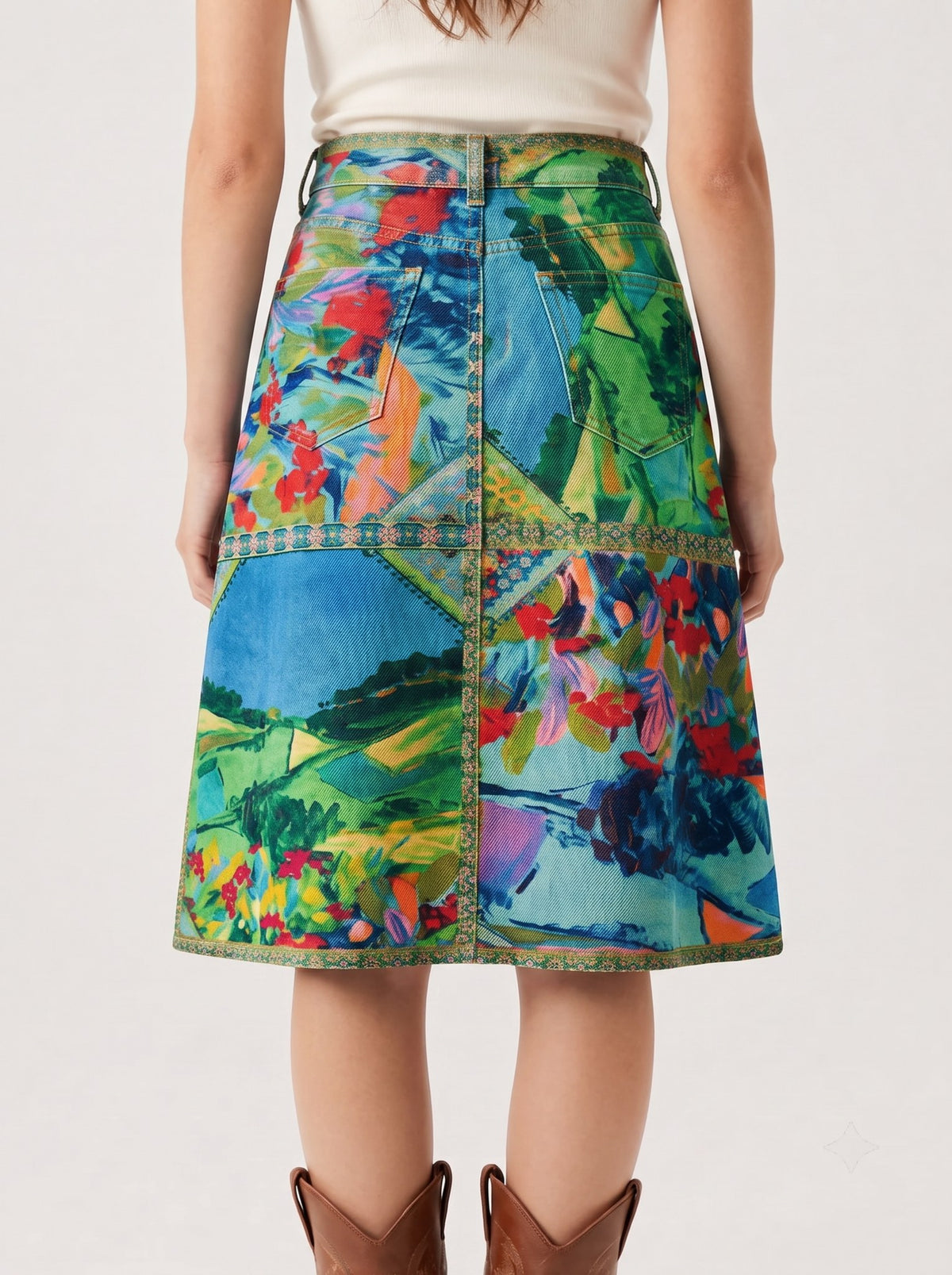 Mesa Lariat RB-SKT03 – Back View – Riley – Multicolored with dominant blues, greens, and reds