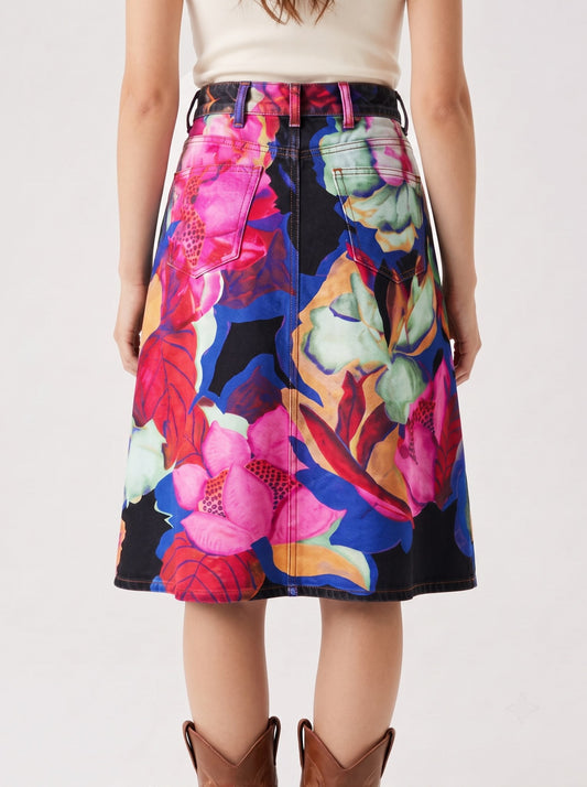 Lariat Bloom Black RB-SKT03 – Back View – Riley – Black base with vibrant multicolor accents