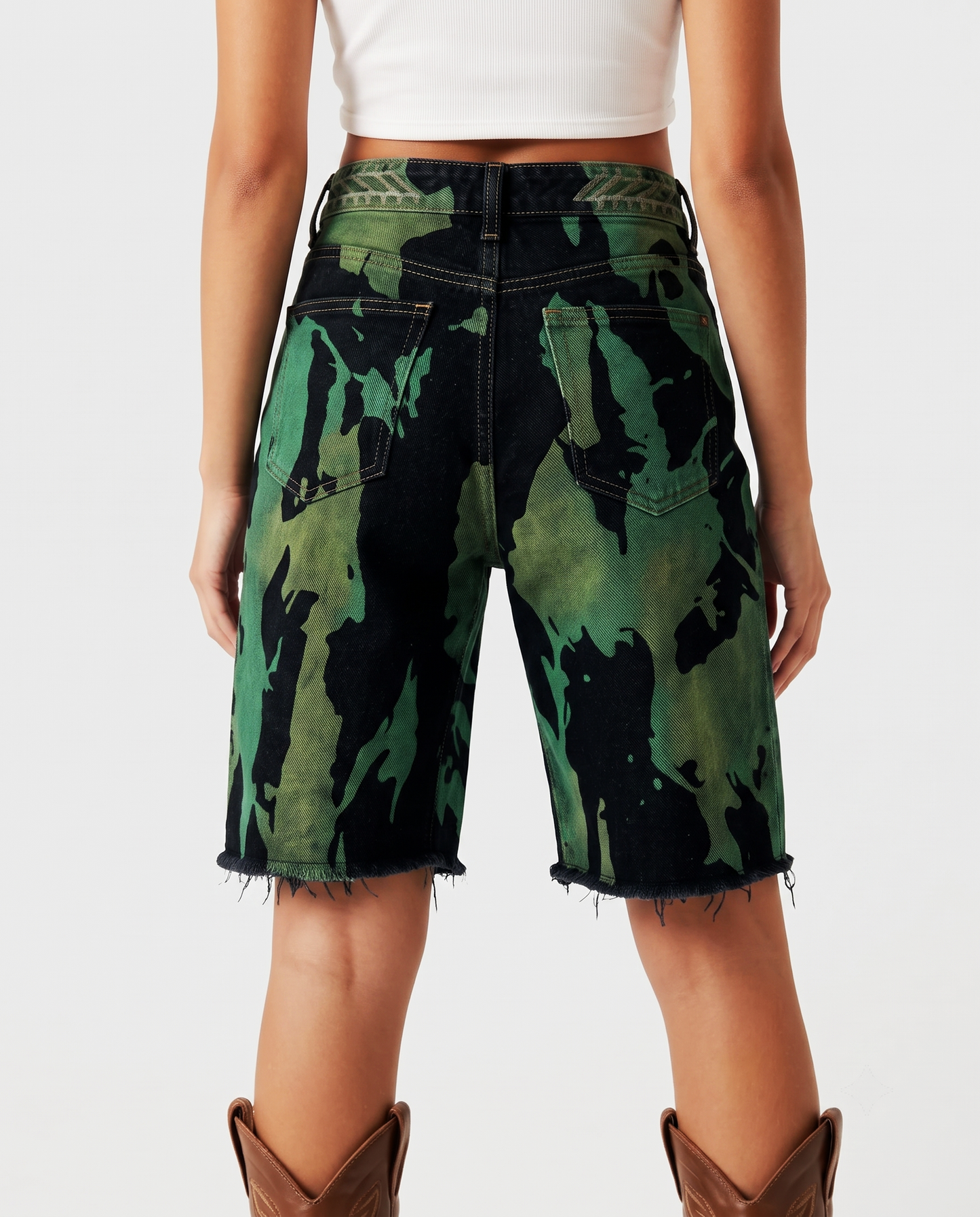Ranch Camo RB-BOT08 – Back View – Riley – Black