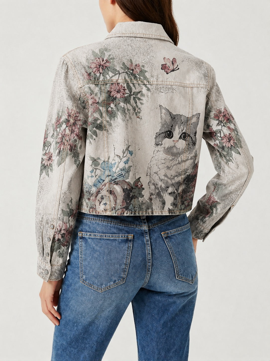 Prairie Whisker RB-JKT01 – Back View – Riley – off-white