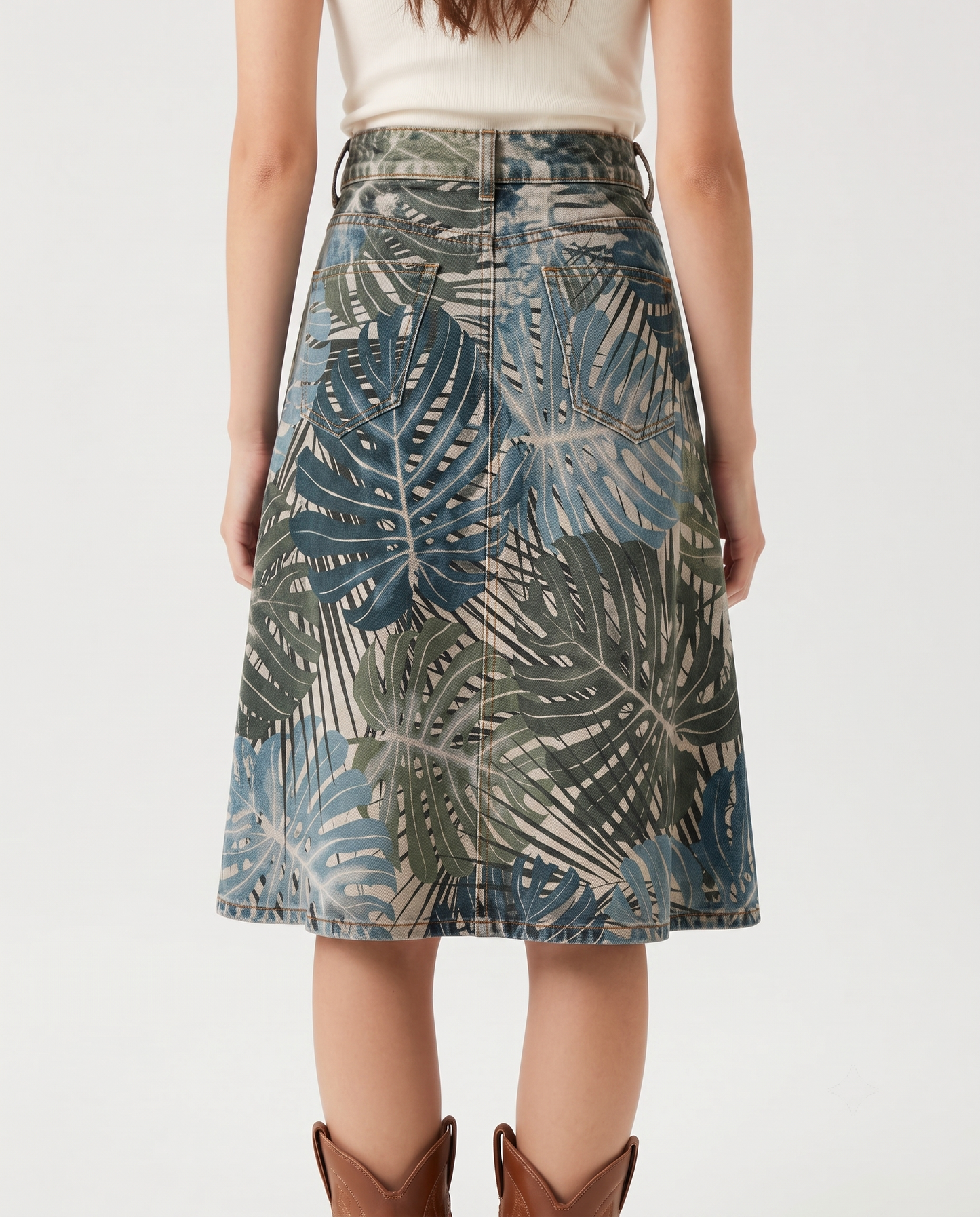 Medium Wash Leaves RB-SKT03 – Back View – Jessie – Medium Wash