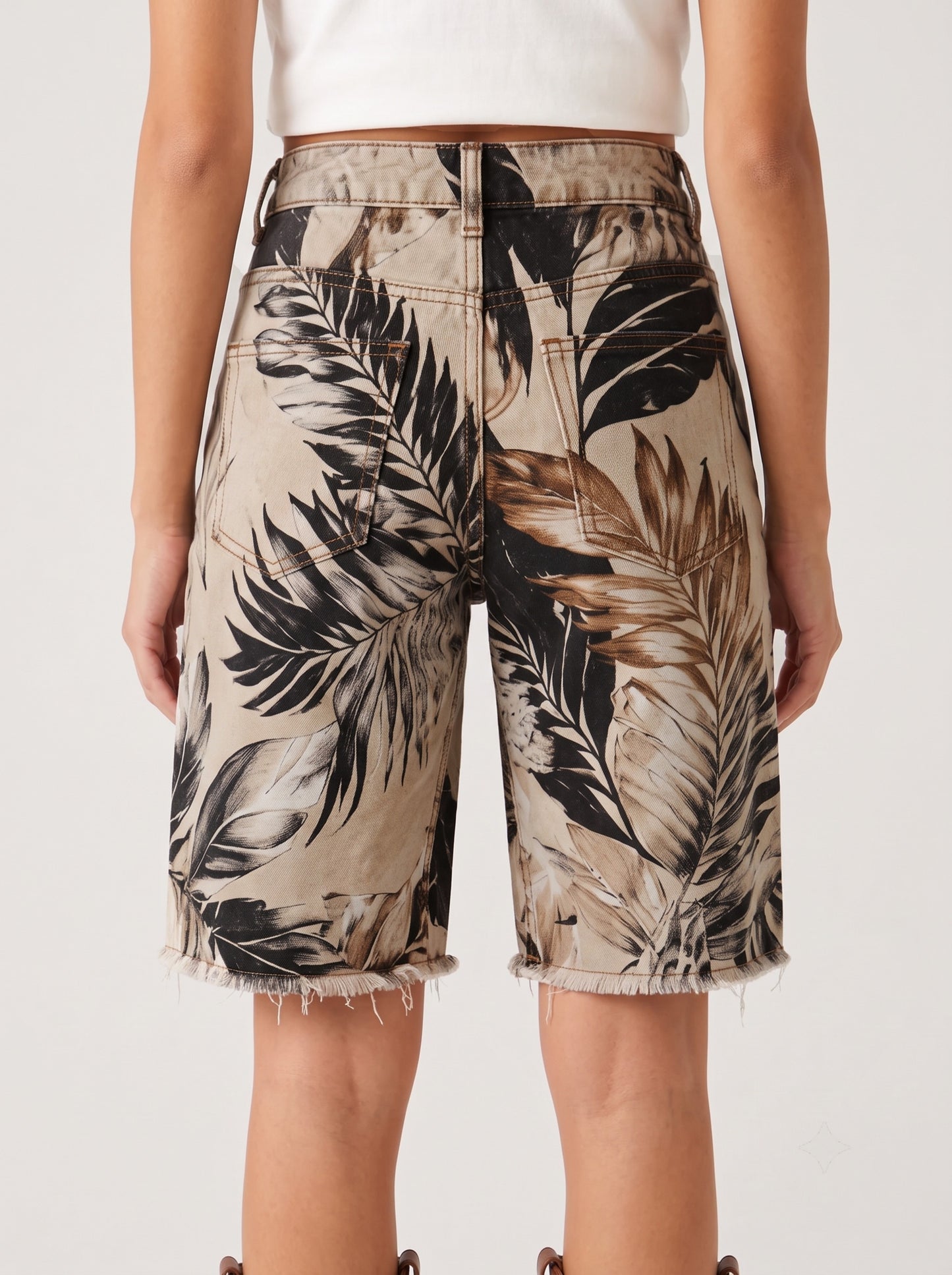 Desert Palm Rider RB-BOT08 – Back View – Riley – beige, black