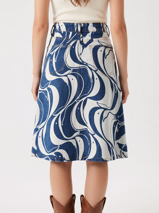 Lariat Lullaby RB-SKT03 – Back View – Riley – indigo blue and white