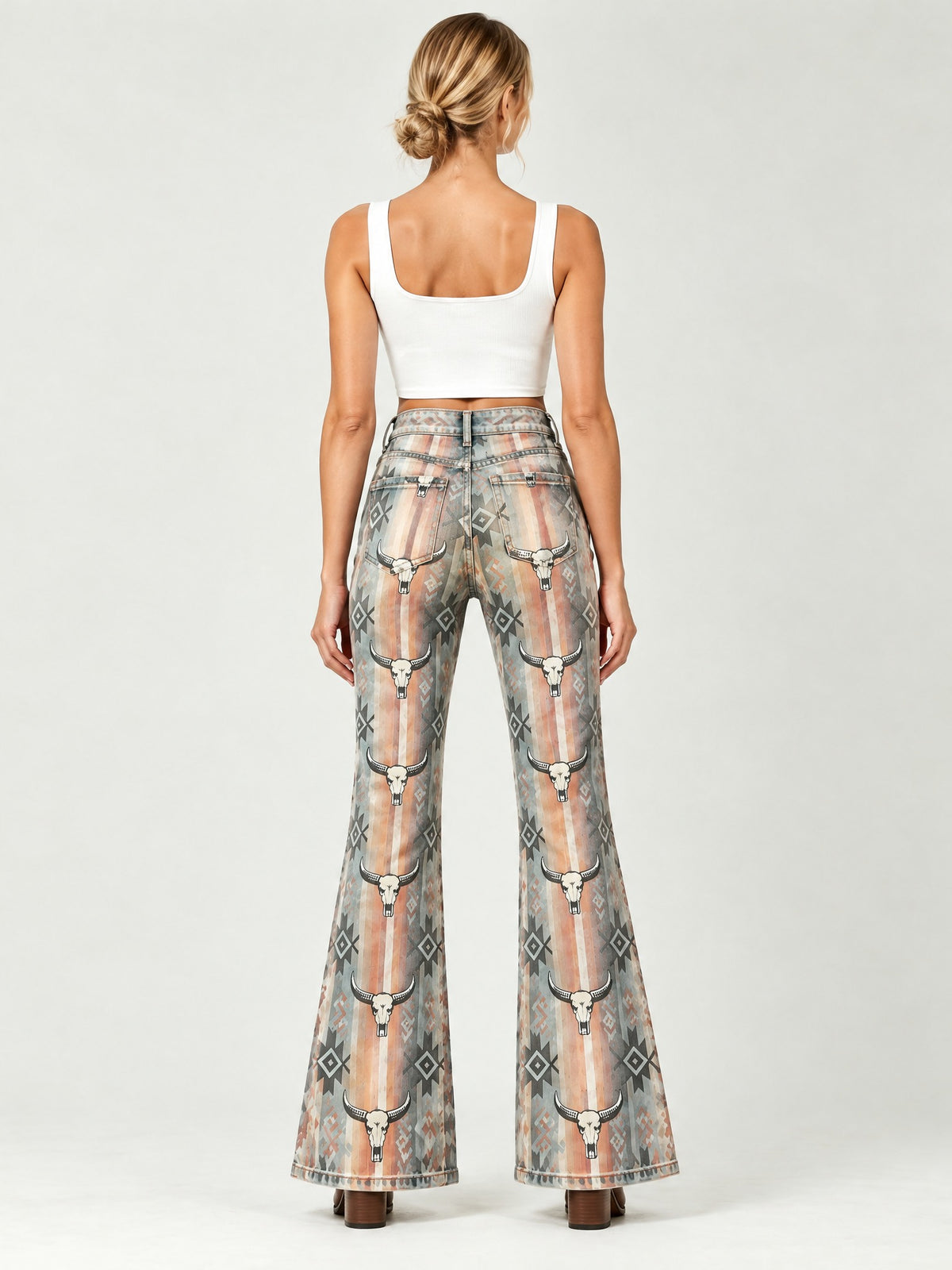 Longhorn Mirage Bootcut Jeans – Detail