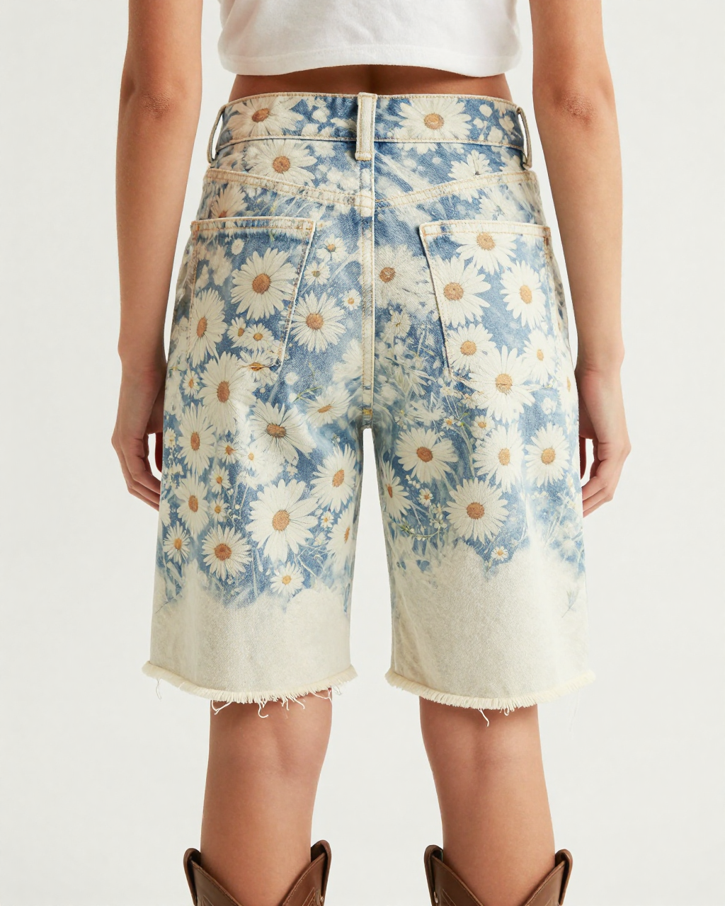 Fleabane Daisy Cloud Denim RB-BOT08 – Back View – Jessie – Gold