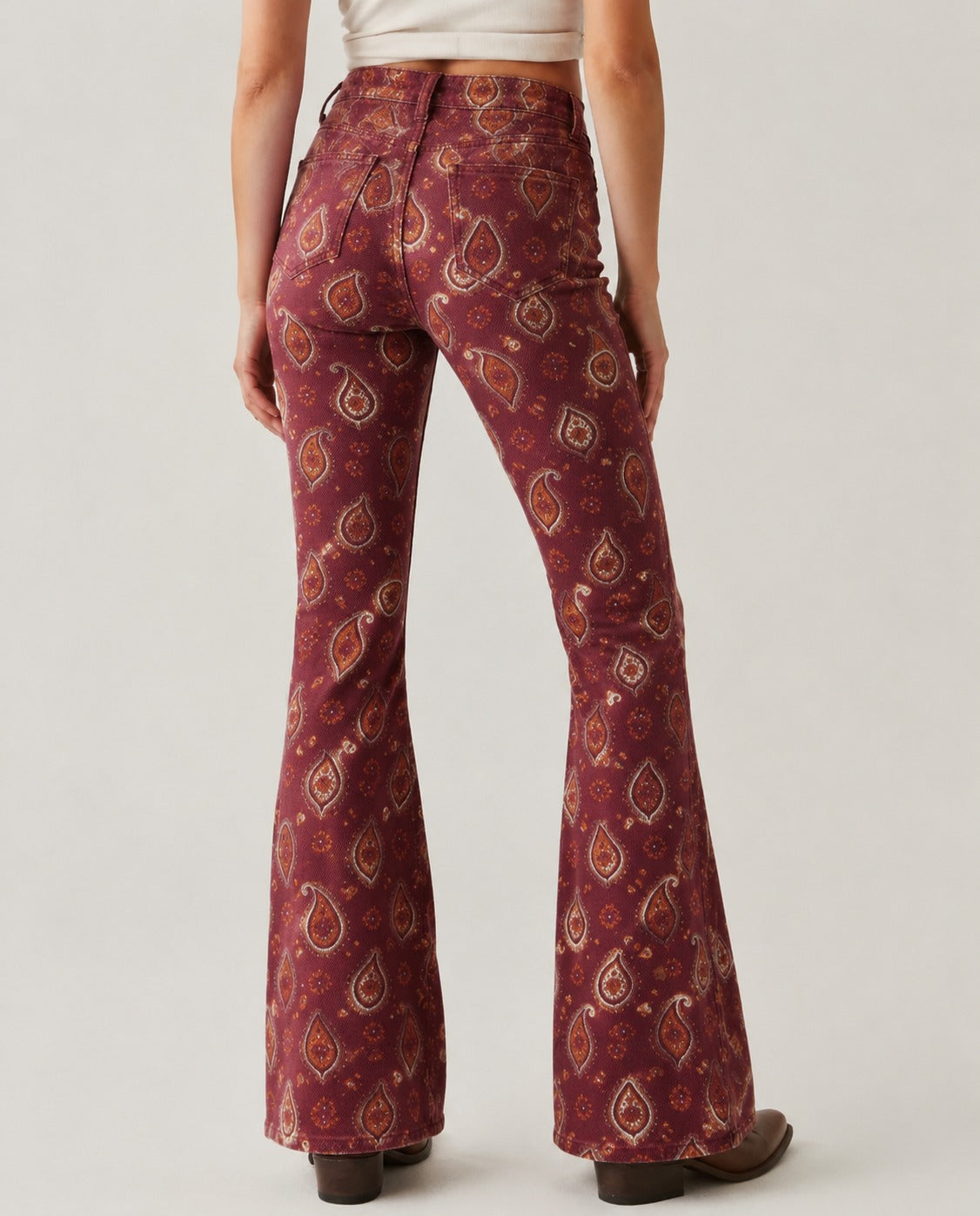 Desert Mirage Burgundy RB-BOT04 – Back View – Riley – burgundy