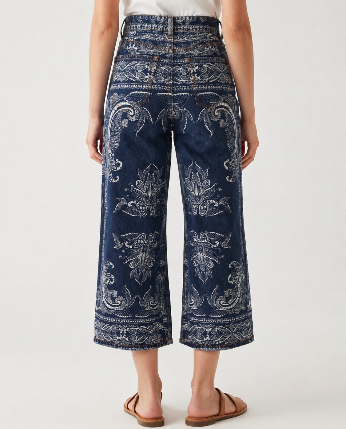 Cactus Mirage Navy RB-BOT24 – Back View – Riley – navy blue