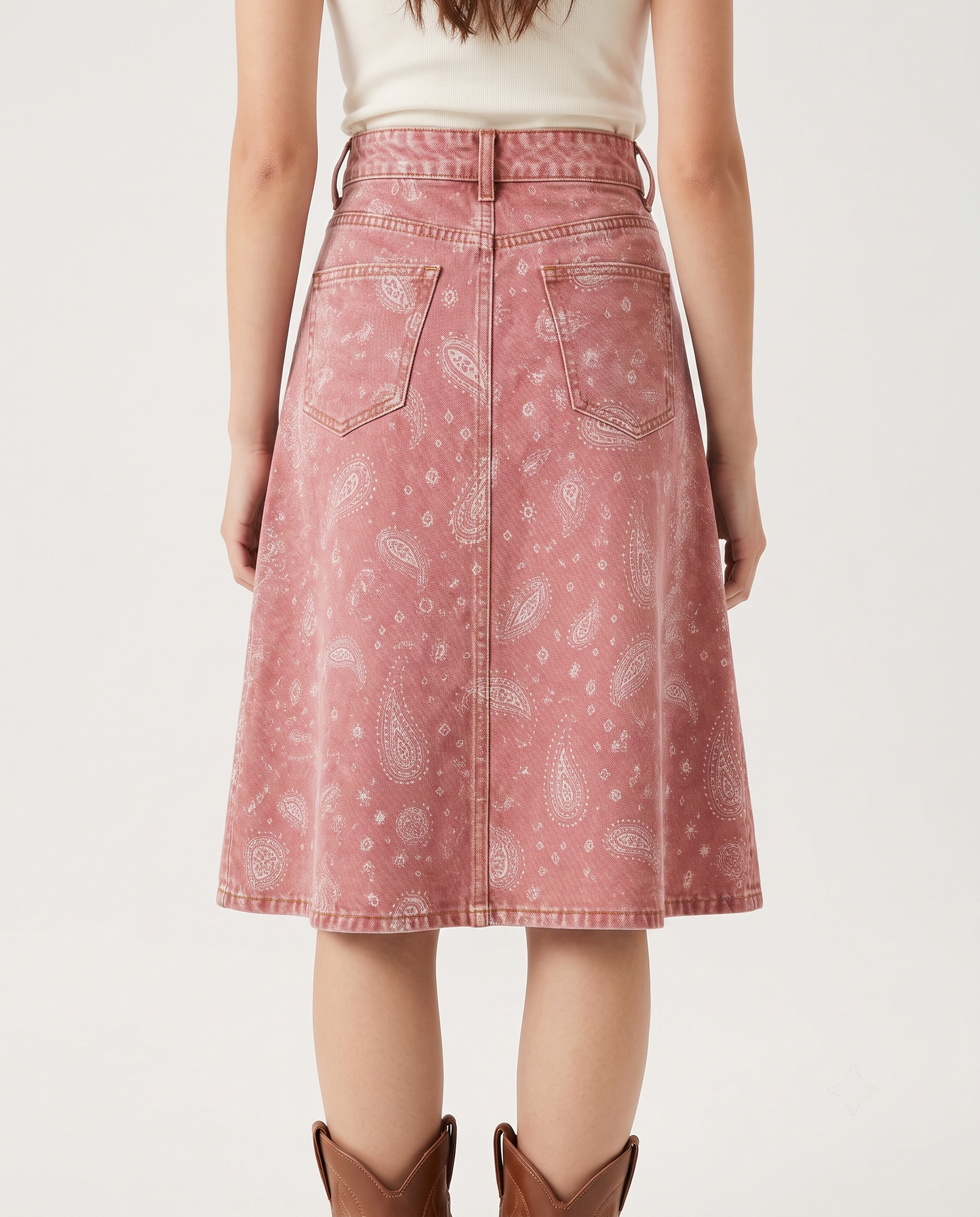Pink Paisley RB-SKT03 – Back View – Jessie – Pink