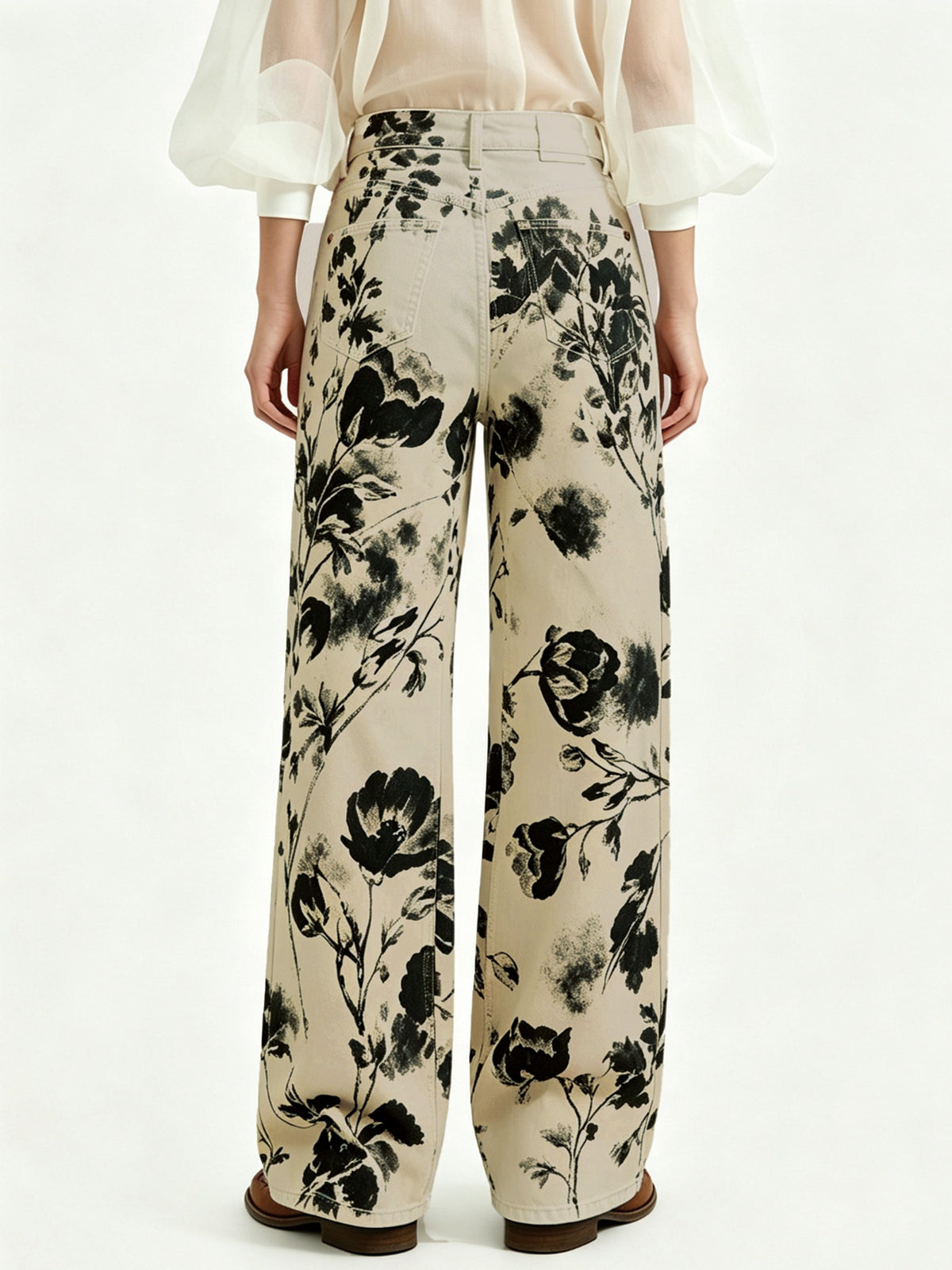 Prairie Bloom Beige RB-BOT05 – Back View – Riley – beige