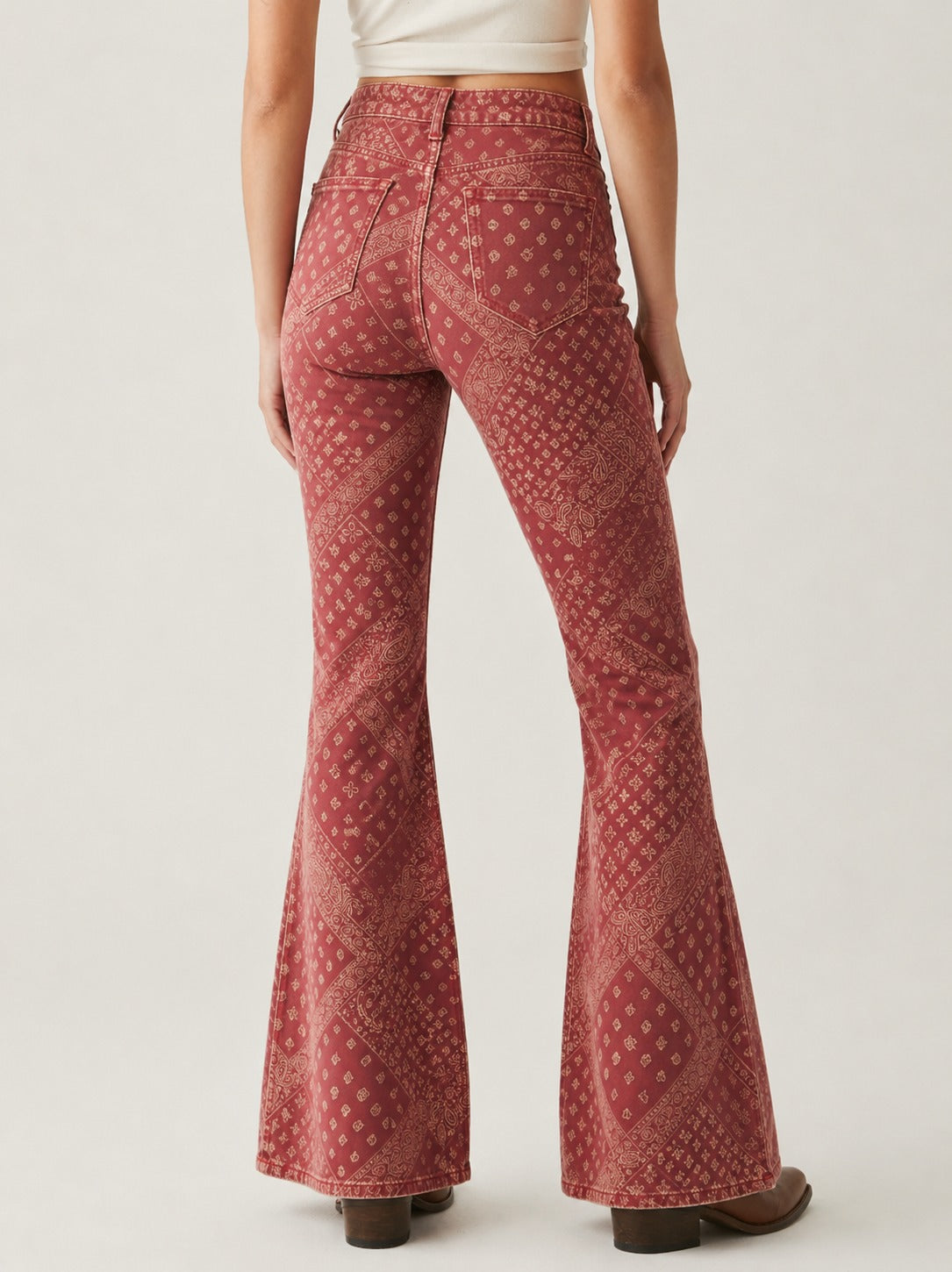 Desert Mirage RB-BOT04 – Back View – Riley – rust red