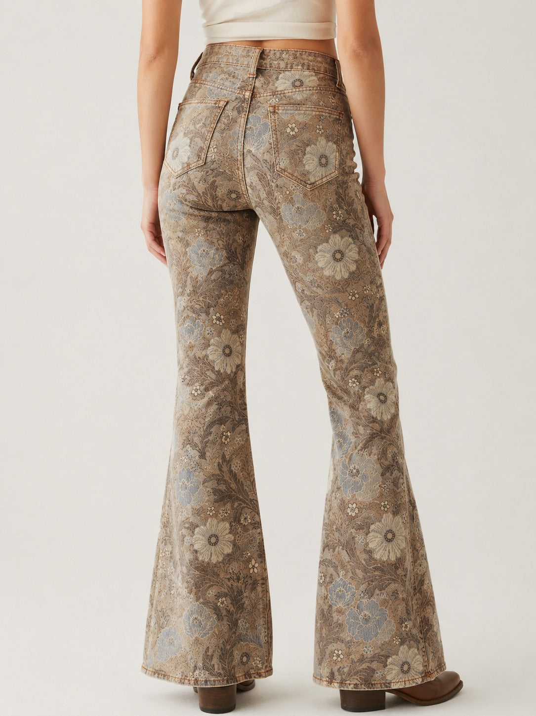 Desert Bloom Taupe RB-BOT04 – Back View – Riley – taupe