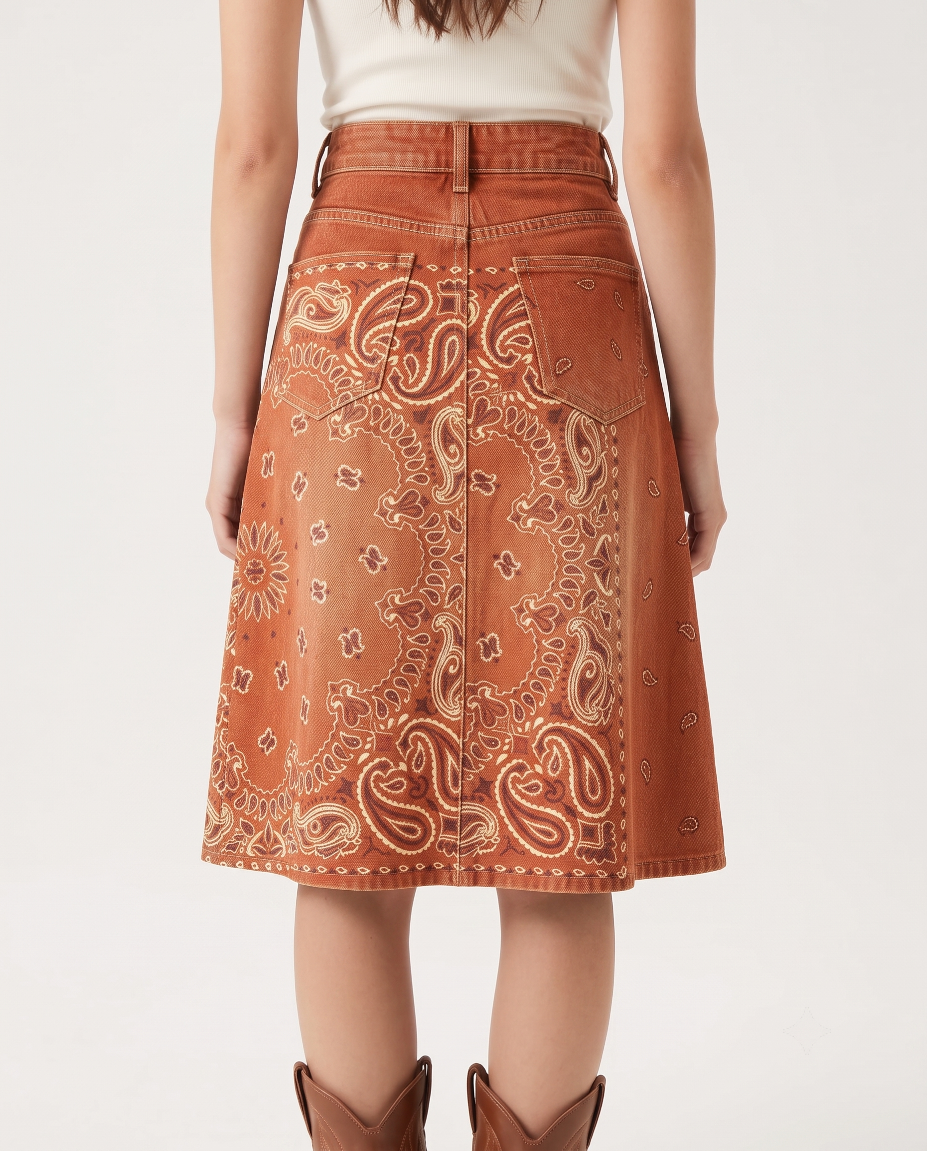 Caramel Paisley RB-SKT03 – Back View – Jessie – Caramel