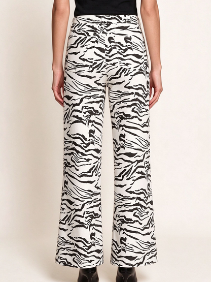 Wild Zebra Rodeo RB-BOT05 – Back View – Riley – Black