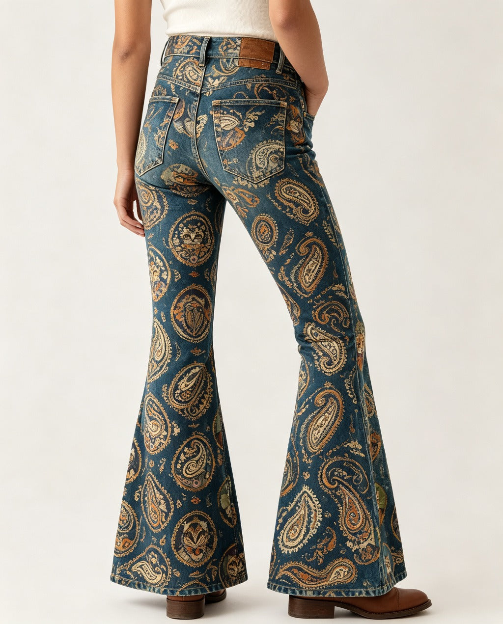 Prairie Mirage RB-BOT04 – Back View – Riley – navy blue, burnt orange, gold