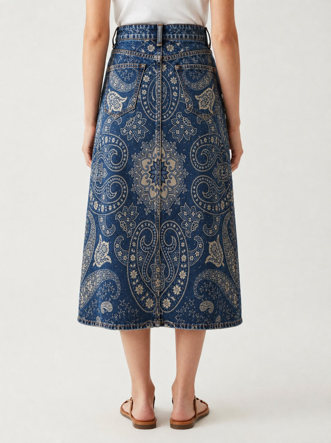 Prairie Bloom Indigo RB-SKT10 – Back View – Riley – Indigo