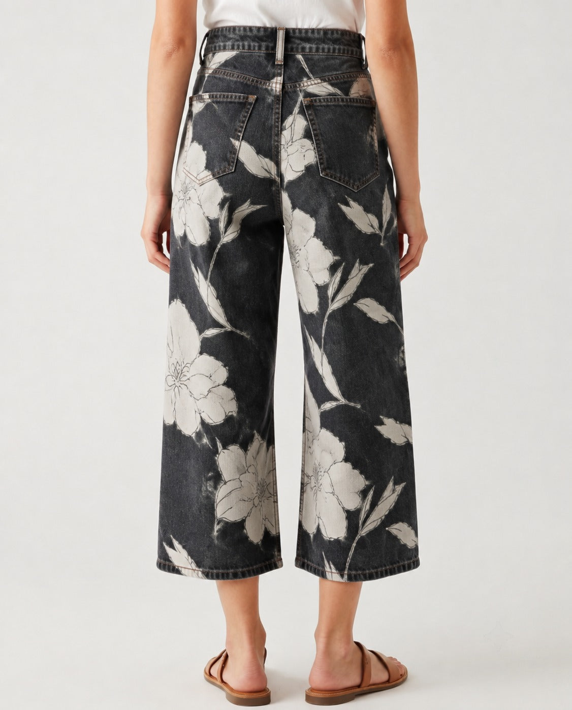 Cactus Bloom Black RB-BOT24 – Back View – Riley – black