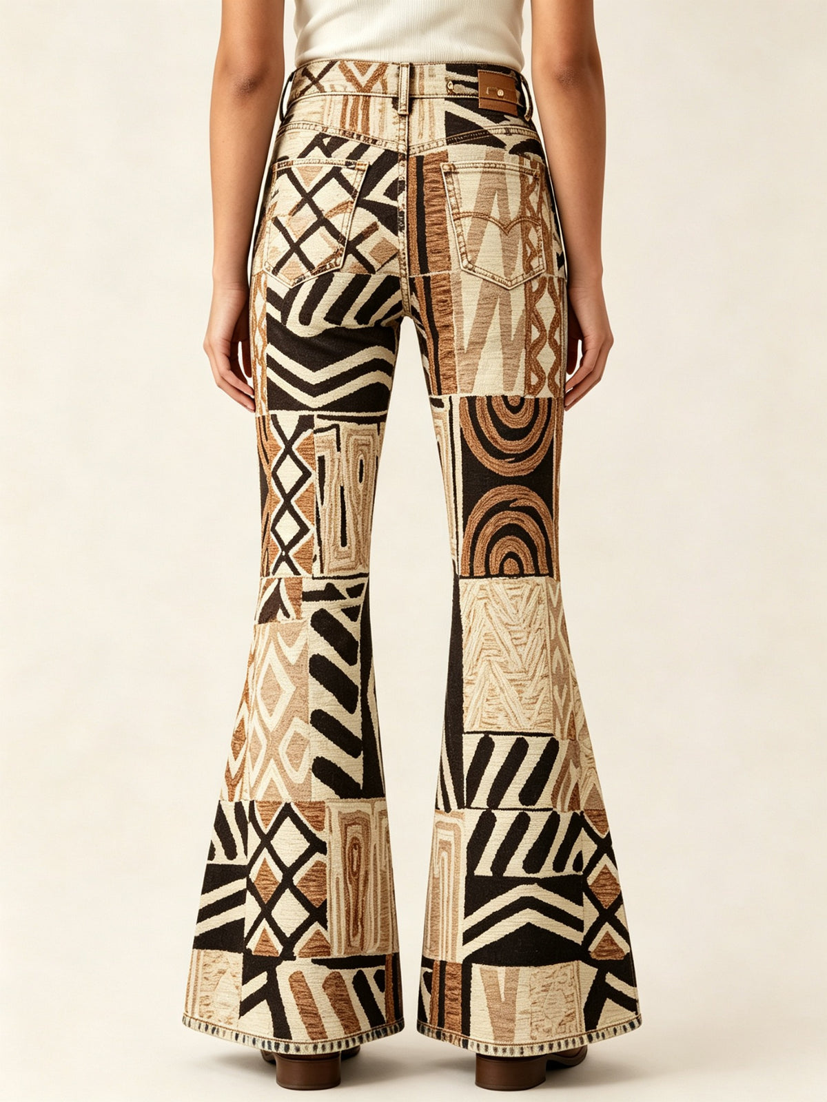 Desert Mirage Beige Geometric RB-BOT04 – Back View – Riley – Beige, Black, Brown