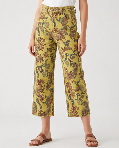 Sagebrush Serenade RB-BOT24 – Front View – Riley – Mustard Yellow