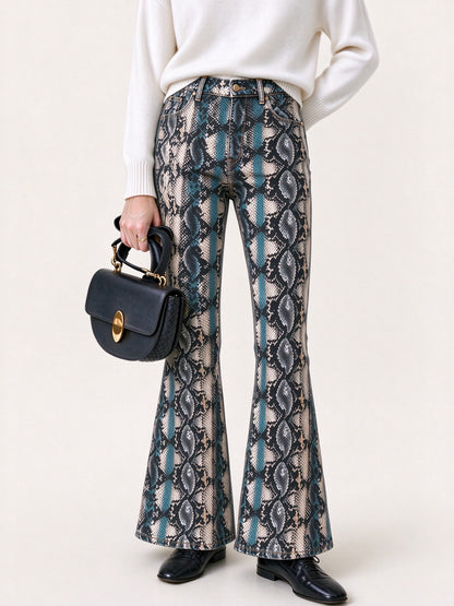 Snake Canyon Flare Jeans
