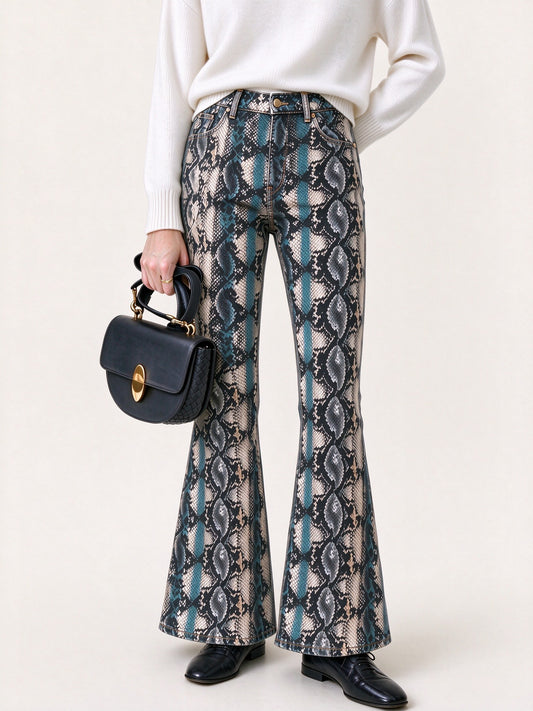 Snake Canyon Flare Jeans