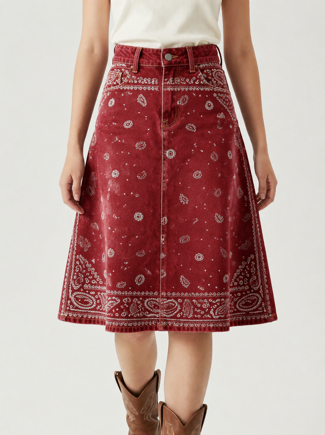 Red Paisley RB-SKT03 – Front View – Jessie – Red