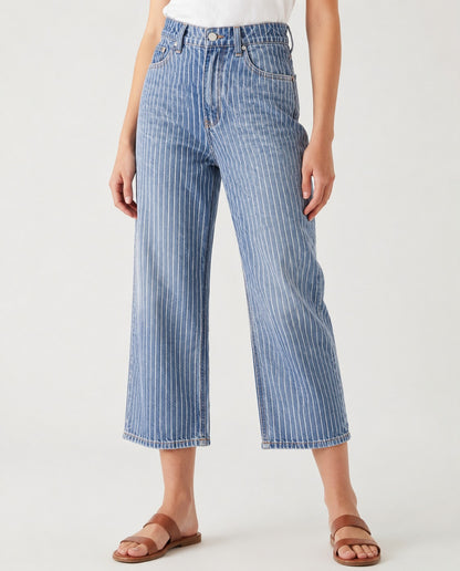 Canyon Stripe Light RB-BOT24 – Front View – Riley – Light Blue