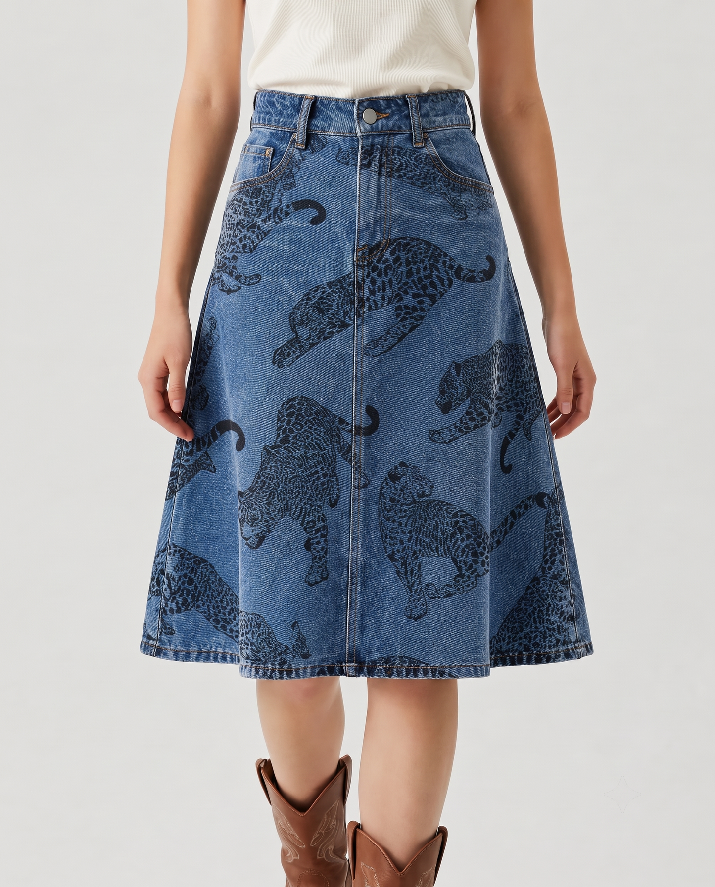 Wildcat Denim RB-SKT03 – Front View – Riley – Medium Blue