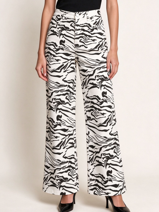 Wild Zebra Rodeo RB-BOT05 – Front View – Riley – Black